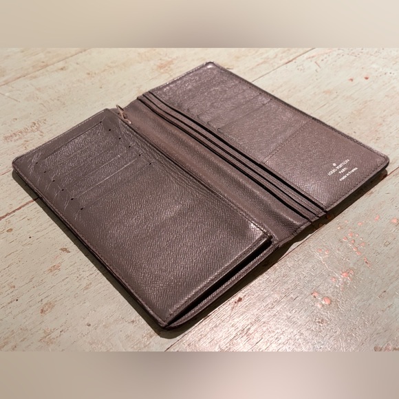 Louis Vuitton Brazza Wallet Gray Leather - Picture 3 of 16